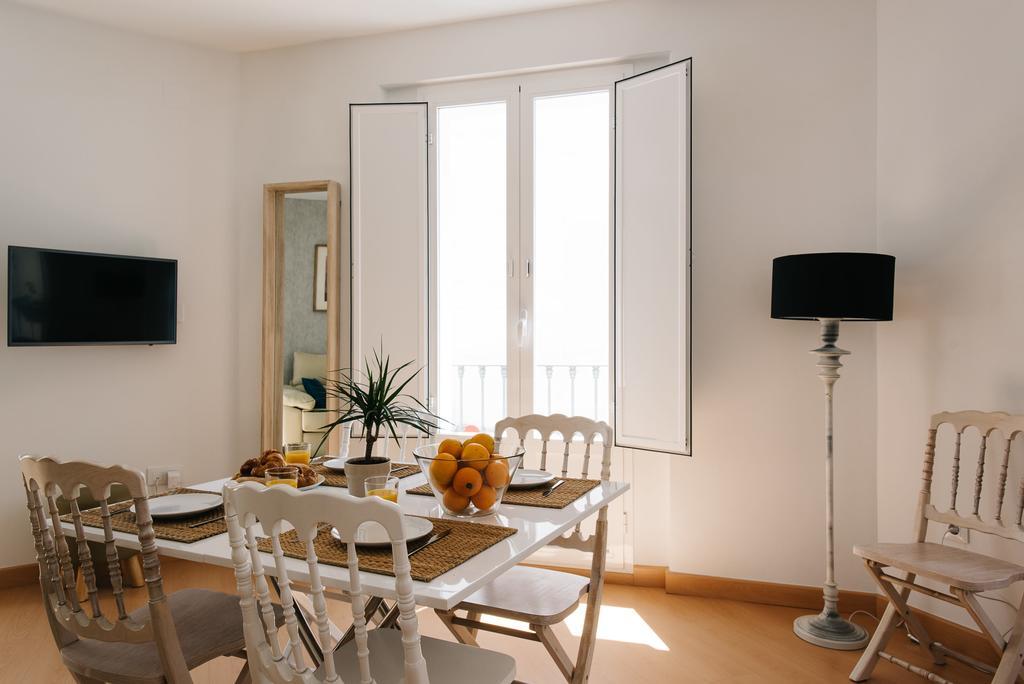 Hostly Acetres 2A-Penthouse In City Center-Fibre-Parking Opt إشبيلية المظهر الخارجي الصورة